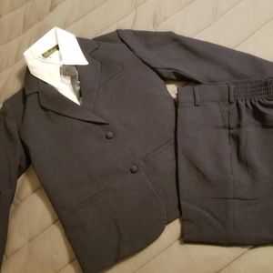 Boys 7 Suit